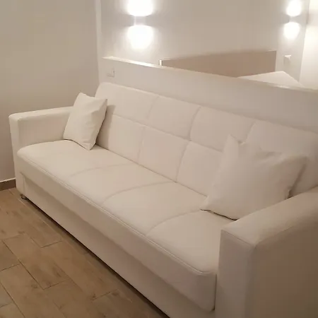 Verona4rent Cadrega Verona